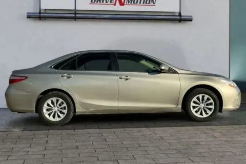 Another view of 2017 Toyota Camry XLE Sedan 4D for sale in Thornton, CO at Drive N-Motion Thornton
