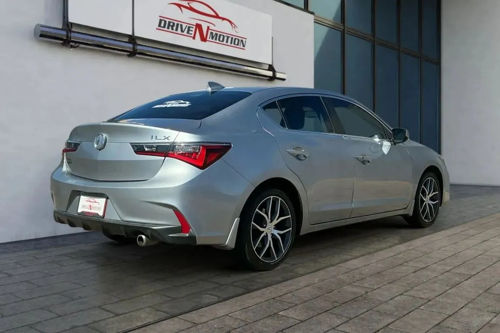 More photos of 2019 Acura ILX Premium Pkg Sedan 4D at Drive N-Motion Thornton, CO
