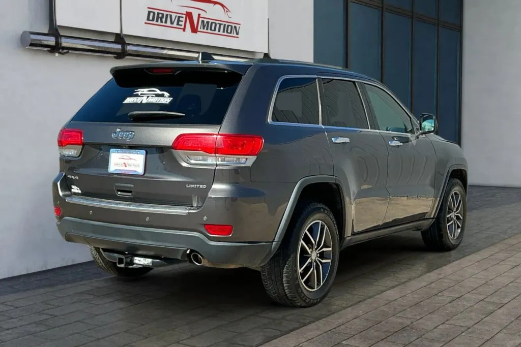 More photos of 2017 Jeep Grand Cherokee Limited Sport Utility 4D at Drive N-Motion Thornton, CO