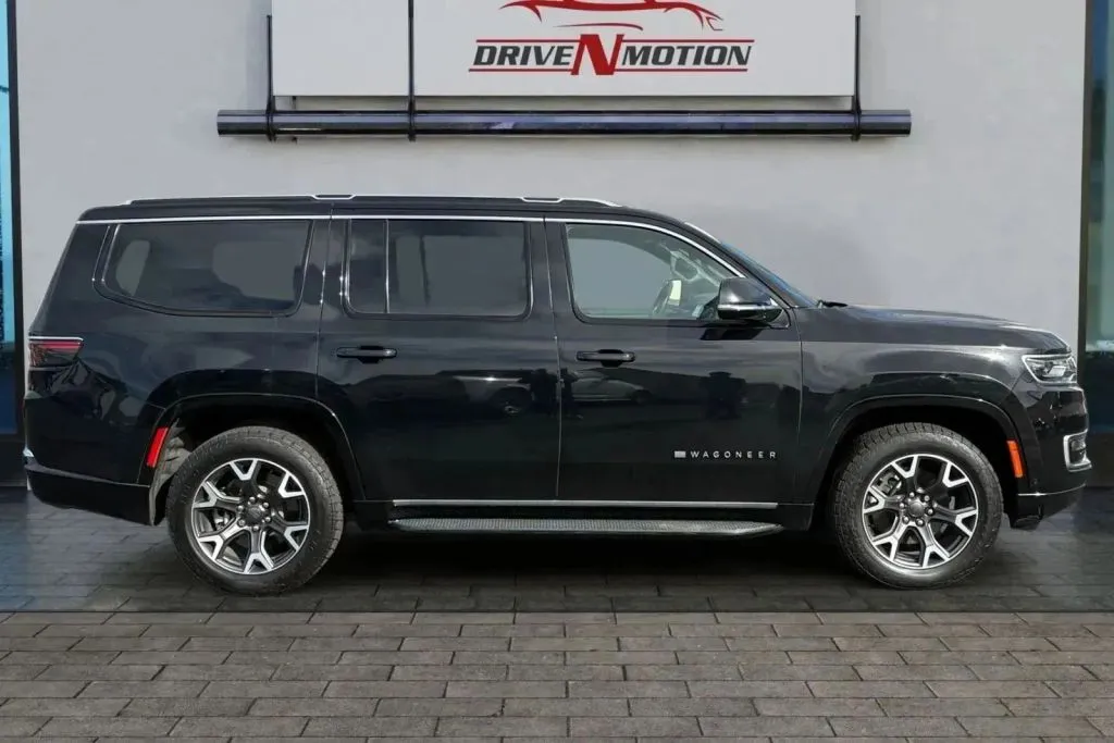 Another view of 2024 Jeep Wagoneer Series III Sport Utility 4D for sale in Thornton, CO at Drive N-Motion Thornton