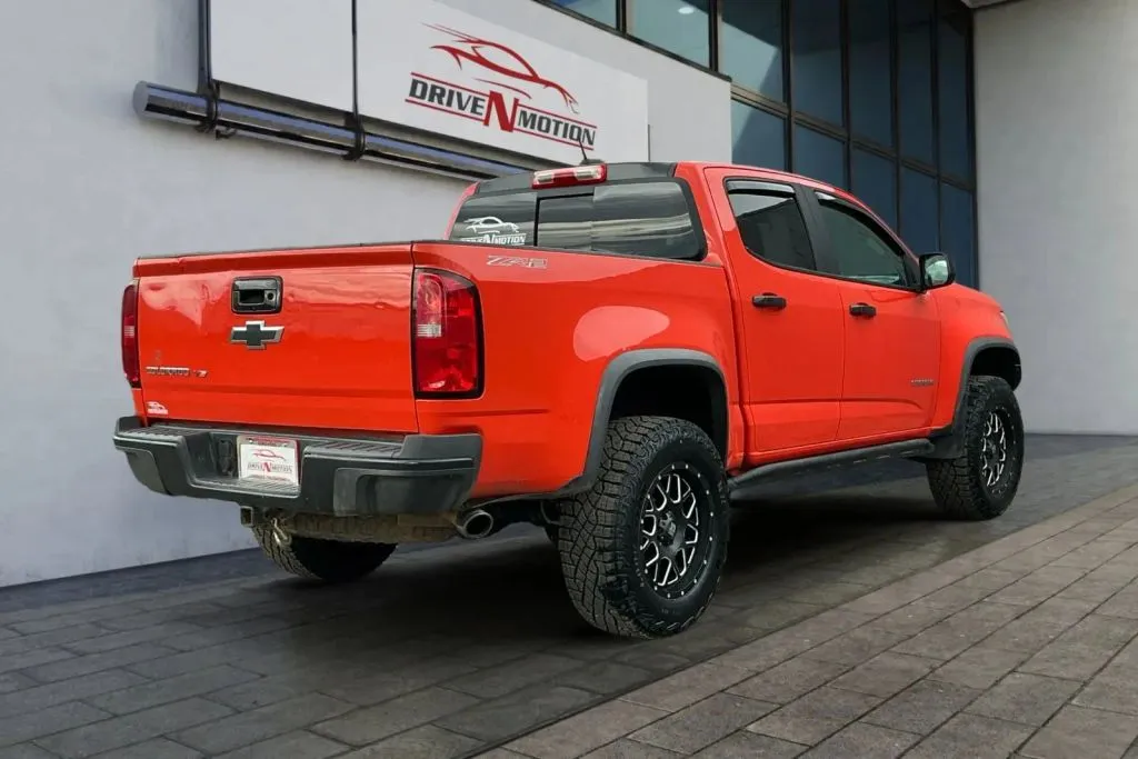 More photos of 2019 Chevrolet Colorado Crew Cab ZR2 Pickup 4D 5 ft at Drive N-Motion Thornton, CO