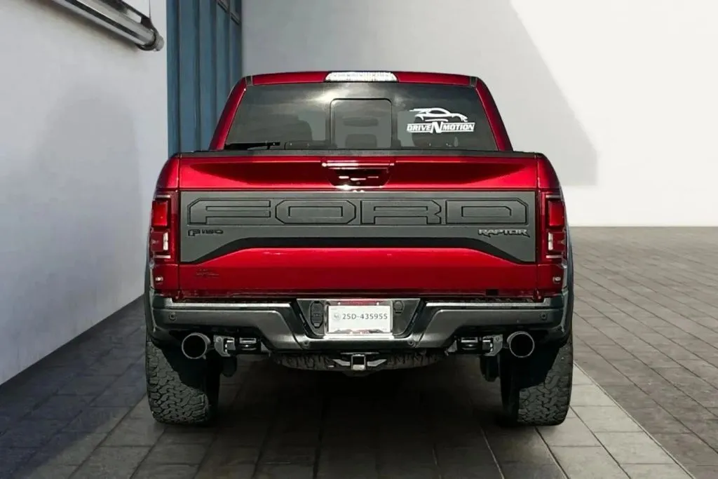 More photos of 2018 Ford F-150 SuperCrew Cab Raptor Pickup 4D 5 1/2 ft at Drive N-Motion Thornton, CO