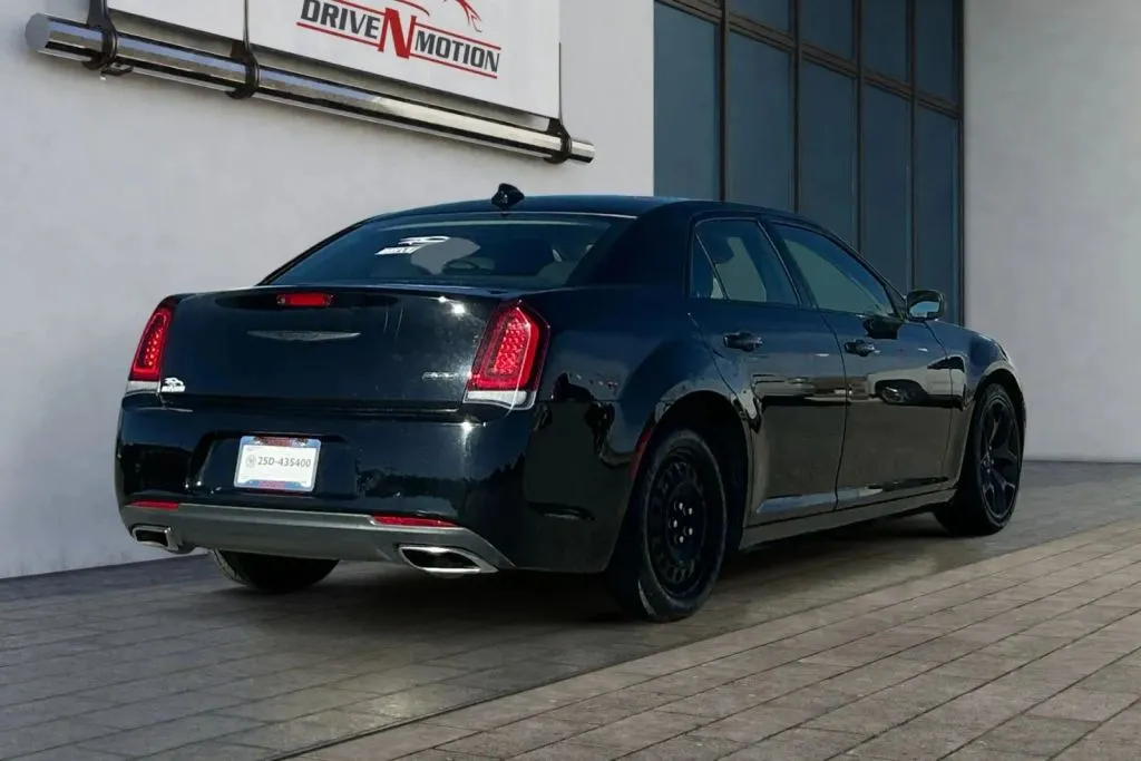More photos of 2022 Chrysler 300 Touring Sedan 4D at Drive N-Motion Thornton, CO