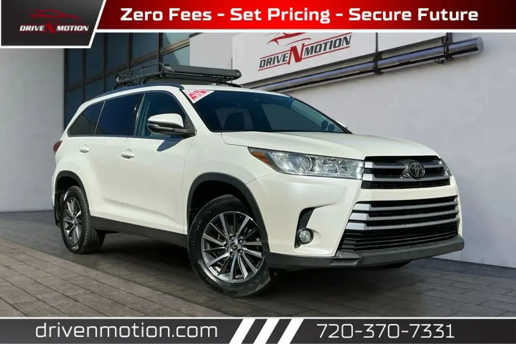 White 2019 Toyota Highlander XLE Sport Utility 4D for sale in Thornton, CO