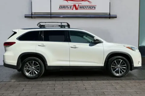 Another view of 2019 Toyota Highlander XLE Sport Utility 4D for sale in Thornton, CO at Drive N-Motion Thornton