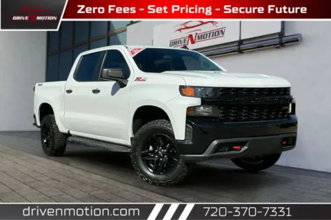 White 2021 Chevrolet Silverado 1500 Crew Cab Custom Trail Boss Pickup 4D 5 3/4 ft for sale in Thornton, CO