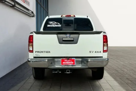 More photos of 2015 Nissan Frontier Crew Cab SV Pickup 4D 5 ft at Drive N-Motion Thornton, CO