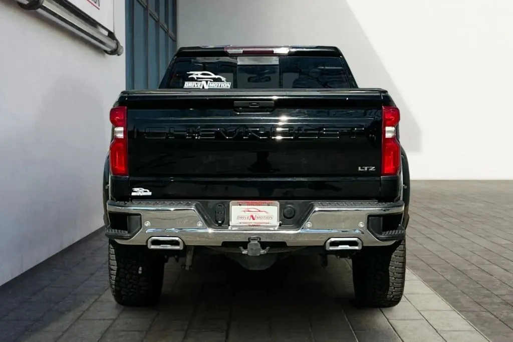 More photos of 2021 Chevrolet Silverado 1500 Crew Cab LTZ Pickup 4D 5 3/4 ft at Drive N-Motion Thornton, CO