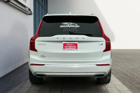 More photos of 2021 Volvo XC90 T6 Inscription Sport Utility 4D at Drive N-Motion Thornton, CO