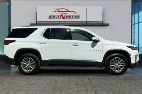 Another view of 2023 Chevrolet Traverse LT Sport Utility 4D for sale in Thornton, CO at Drive N-Motion Thornton