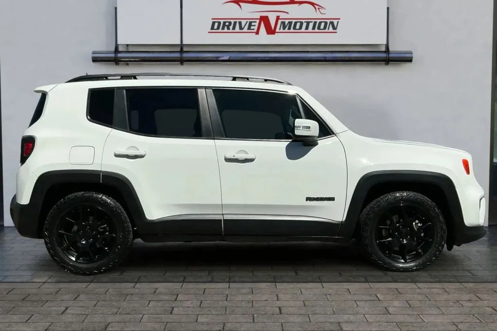 Another view of 2020 Jeep Renegade Altitude Sport Utility 4D for sale in Thornton, CO at Drive N-Motion Thornton