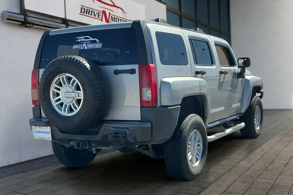 More photos of 2007 HUMMER H3 Sport Utility 4D at Drive N-Motion Thornton, CO