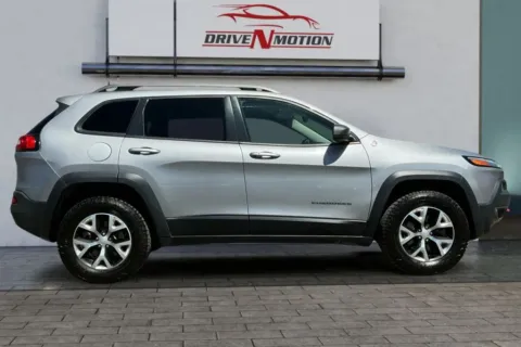 Another view of 2018 Jeep Cherokee TrailHawk Sport Utility 4D for sale in Thornton, CO at Drive N-Motion Thornton