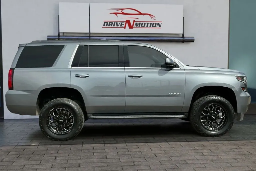 Another view of 2019 Chevrolet Tahoe LT Sport Utility 4D for sale in Thornton, CO at Drive N-Motion Thornton