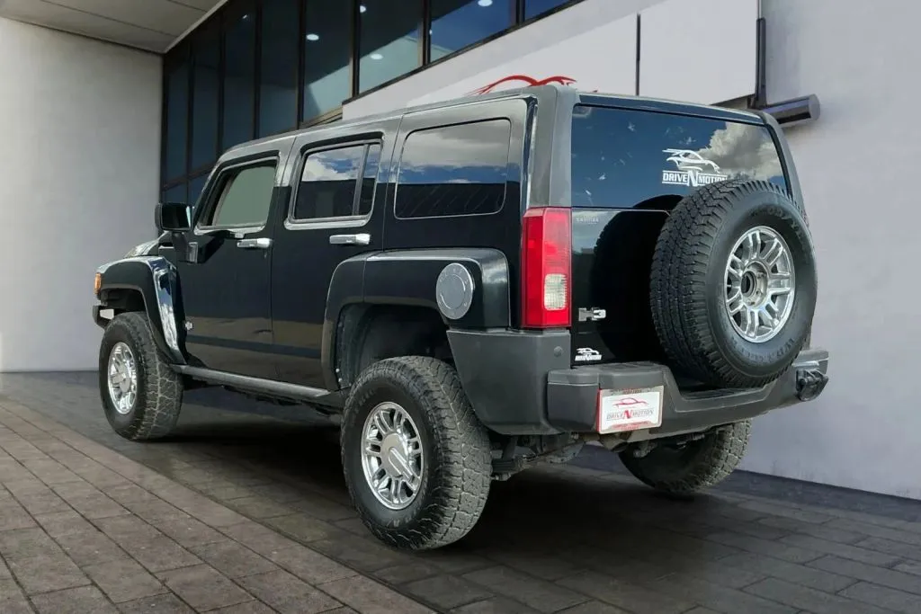 More photos of 2008 HUMMER H3 x Sport Utility 4D at Drive N-Motion Thornton, CO