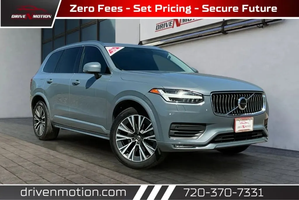 2020 Volvo XC90 T6 Momentum 6 Passenger AWD's photo