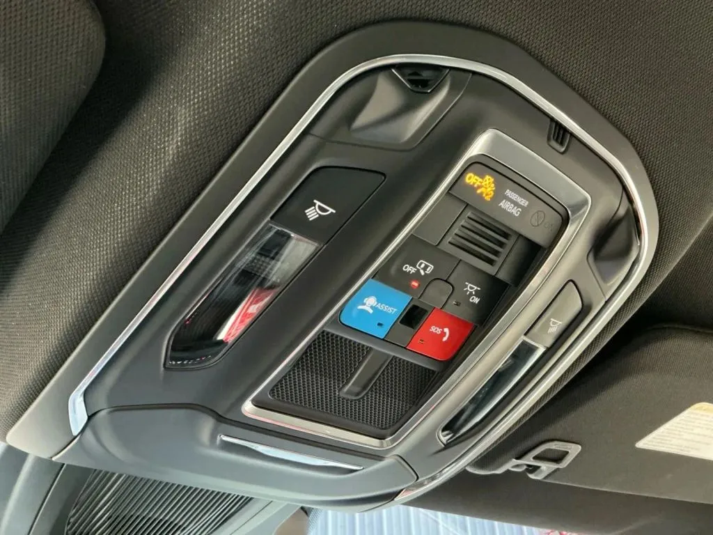 2025 Dodge Charger Daytona Scat Pack - Photo 33