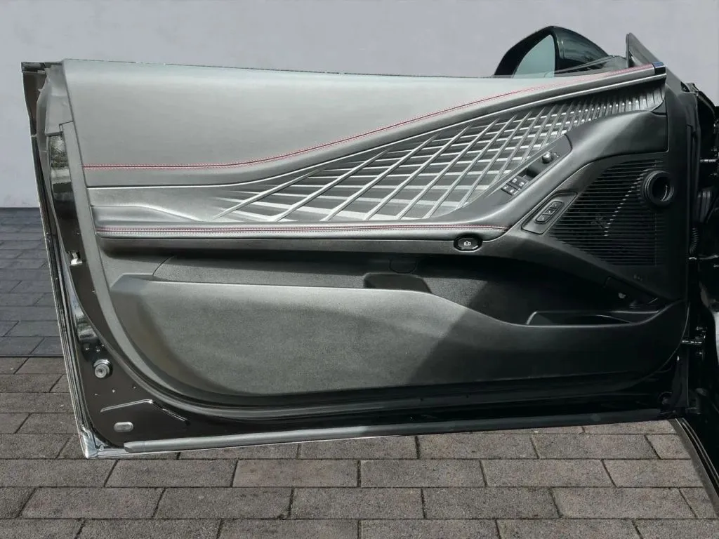 2025 Dodge Charger Daytona Scat Pack - Photo 10