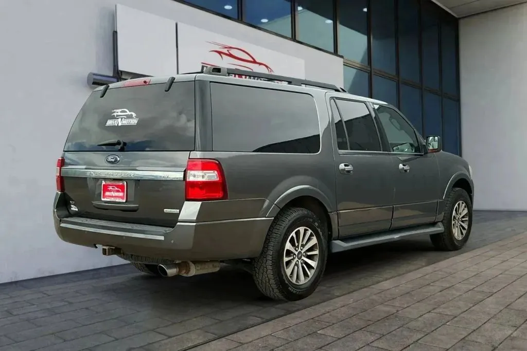 More photos of 2017 Ford Expedition EL XLT Sport Utility 4D at Drive N-Motion Thornton, CO