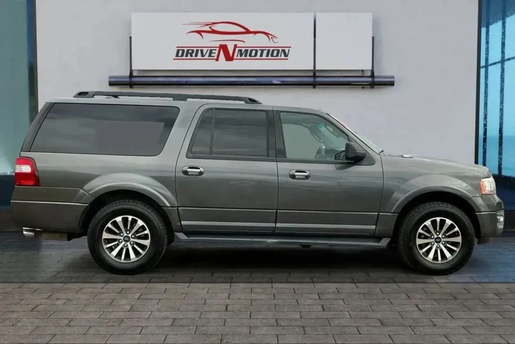 Another view of 2017 Ford Expedition EL XLT Sport Utility 4D for sale in Thornton, CO at Drive N-Motion Thornton