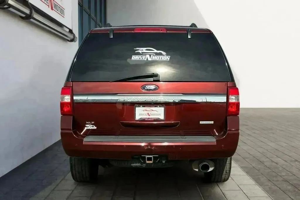 Another view of 2017 Ford Expedition XLT Sport Utility 4D for sale in Thornton, CO at Drive N-Motion Thornton