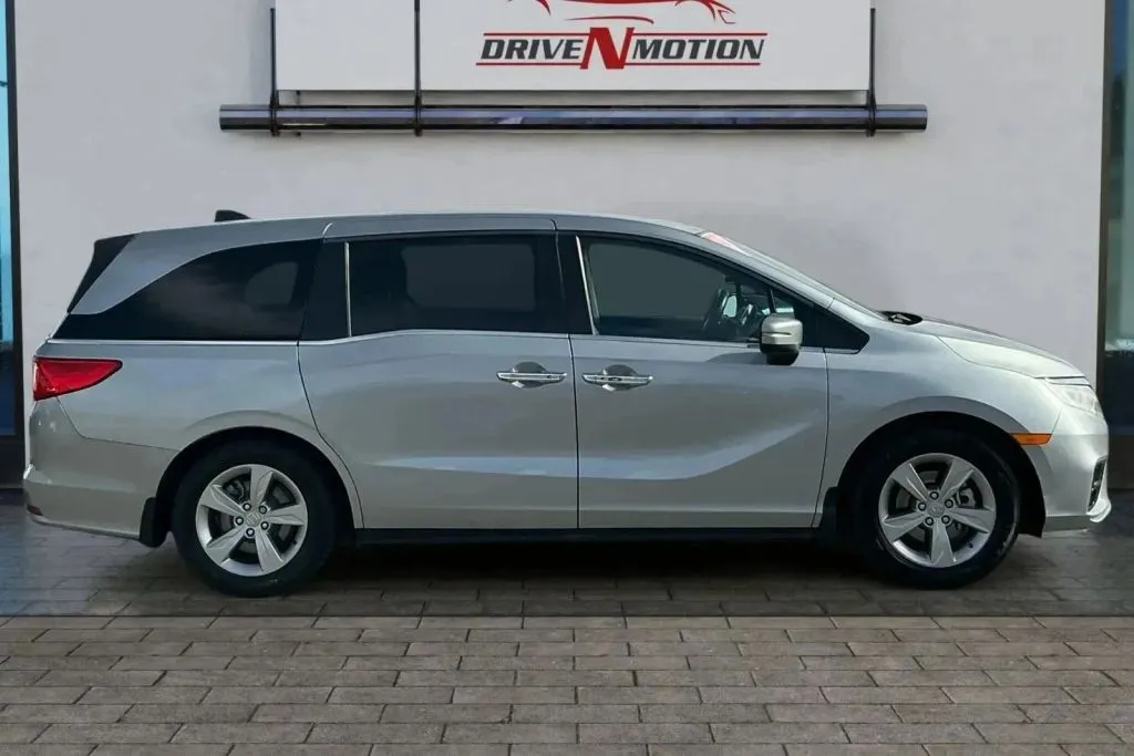 Another view of 2019 Honda Odyssey EX-L Minivan 4D for sale in Thornton, CO at Drive N-Motion Thornton
