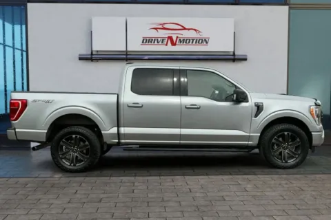 Another view of 2022 Ford F-150 SuperCrew Cab XLT Pickup 4D 5 1/2 ft for sale in Thornton, CO at Drive N-Motion Thornton