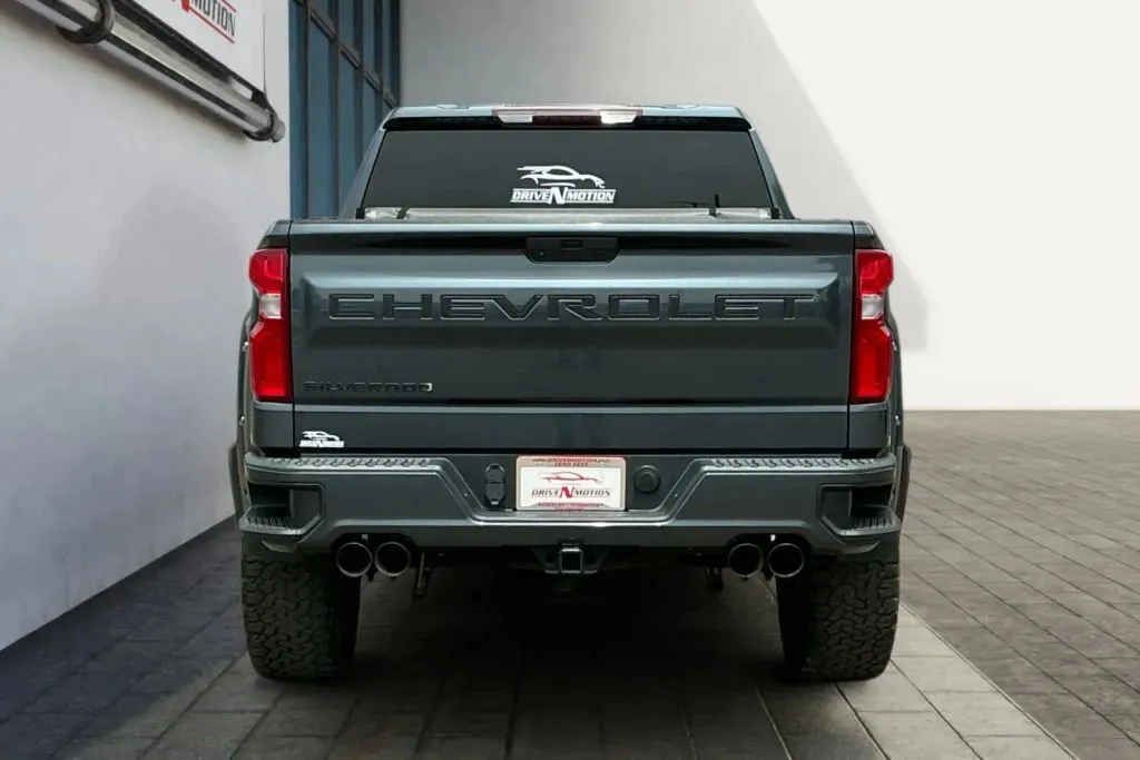 More photos of 2019 Chevrolet Silverado 1500 Crew Cab RST Pickup 4D 5 3/4 ft at Drive N-Motion Thornton, CO