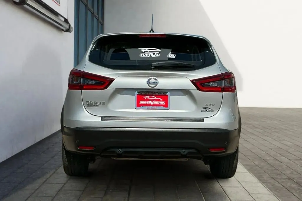 More photos of 2020 Nissan Rogue Sport S Sport Utility 4D at Drive N-Motion Thornton, CO