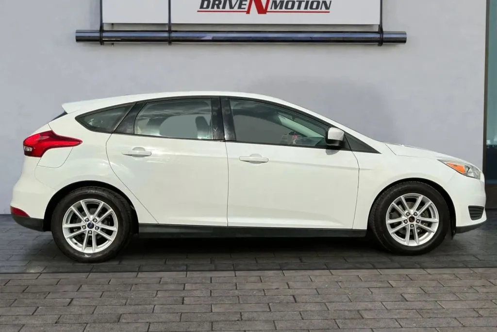 Another view of 2018 Ford Focus SE Hatchback 4D for sale in Thornton, CO at Drive N-Motion Thornton