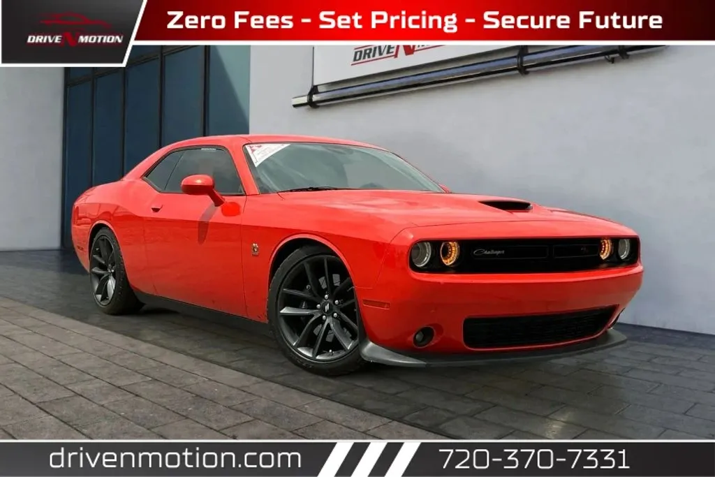 2019 Dodge Challenger R/T Scat Pack's photo