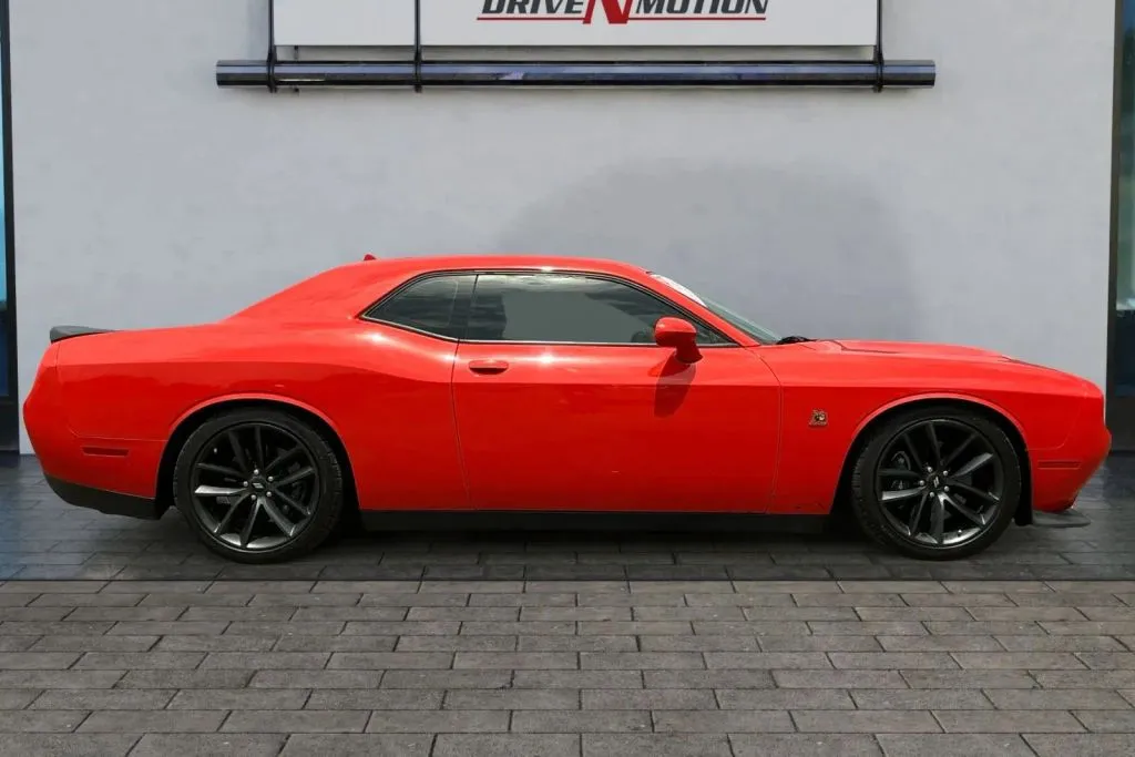 Another view of 2019 Dodge Challenger R/T Scat Pack Coupe 2D for sale in Thornton, CO at Drive N-Motion Thornton