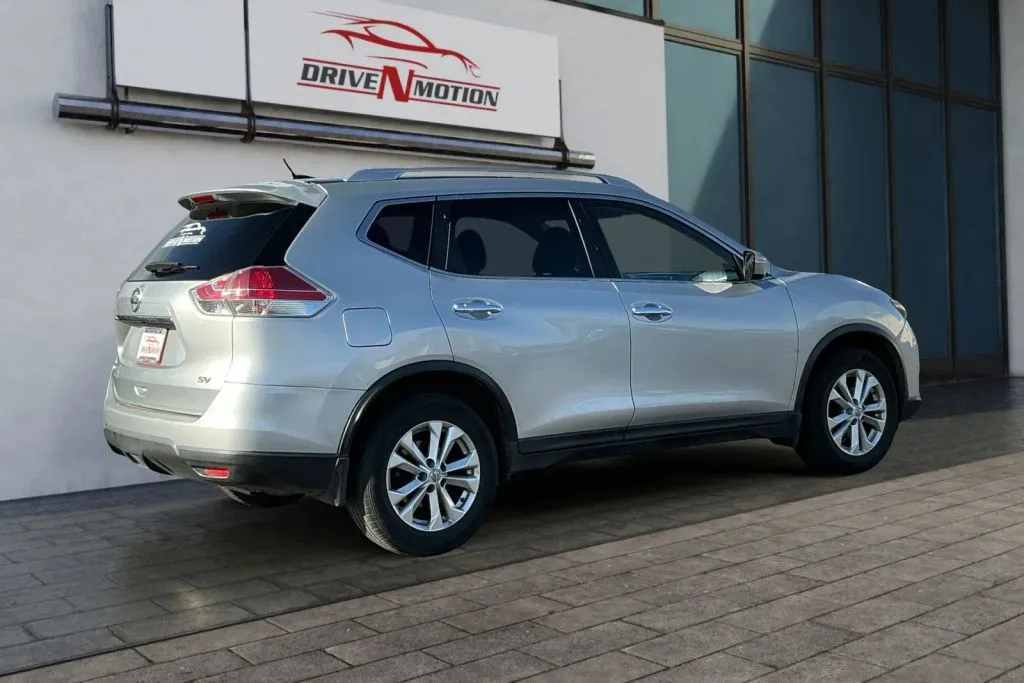 Another view of 2015 Nissan Rogue SV Sport Utility 4D for sale in Thornton, CO at Drive N-Motion Thornton