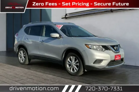 Silver 2015 Nissan Rogue SV Sport Utility 4D for sale in Thornton, CO