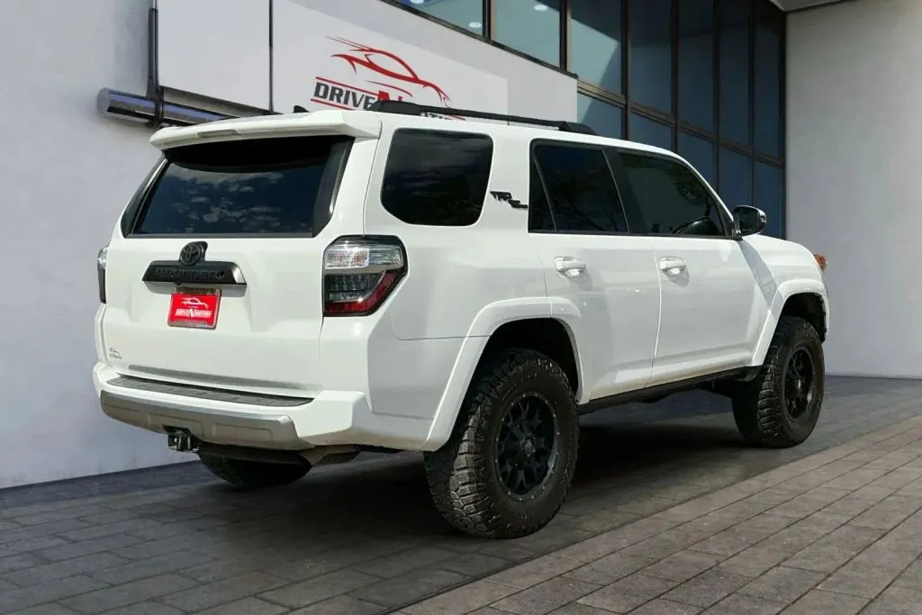 More photos of 2019 Toyota 4Runner TRD Off-Road Premium Sport Utility 4D at Drive N-Motion Thornton, CO