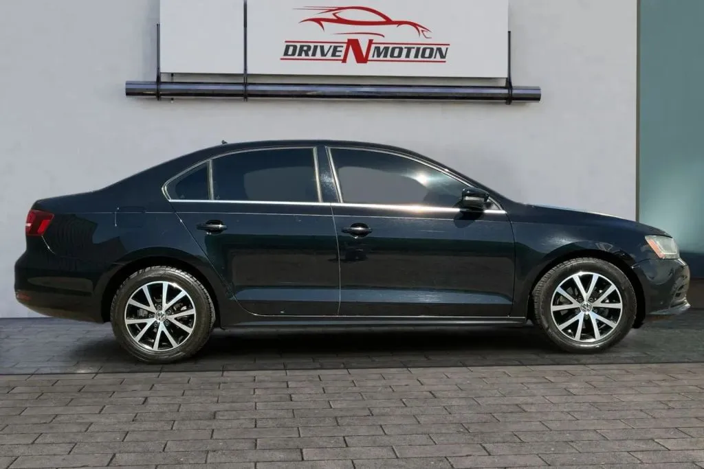 Another view of 2017 Volkswagen Jetta 1.4T SE Sedan 4D for sale in Thornton, CO at Drive N-Motion Thornton