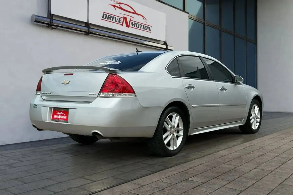 More photos of 2016 Chevrolet Impala Limited LTZ Sedan 4D at Drive N-Motion Thornton, CO