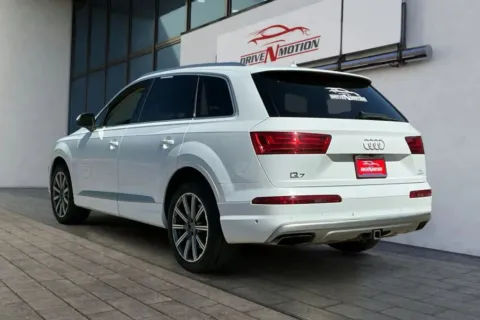More photos of 2019 Audi Q7 55 TFSI Prestige Sport Utility 4D at Drive N-Motion Thornton, CO