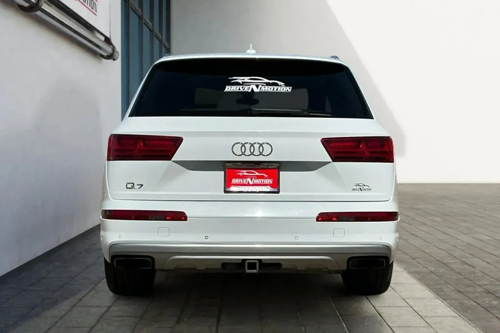 More photos of 2019 Audi Q7 55 TFSI Prestige Sport Utility 4D at Drive N-Motion Thornton, CO