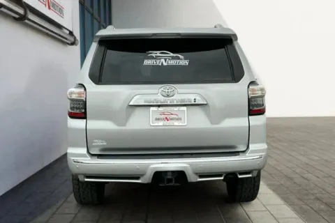 More photos of 2016 Toyota 4Runner Limited Sport Utility 4D at Drive N-Motion Thornton, CO