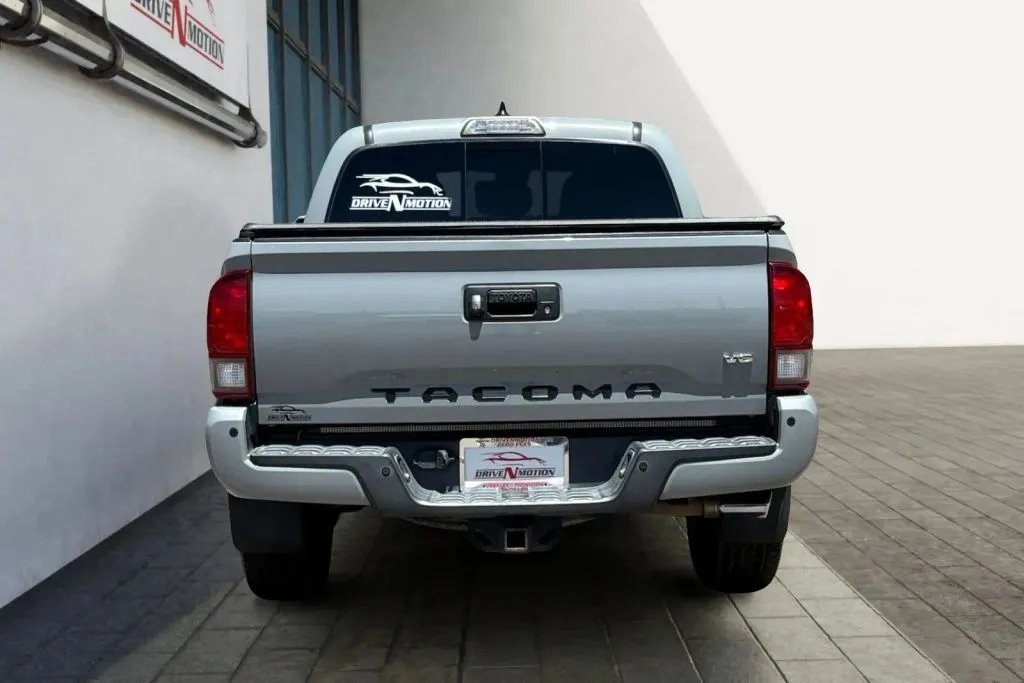 More photos of 2019 Toyota Tacoma Double Cab TRD Off-Road Pickup 4D 5 ft at Drive N-Motion Thornton, CO