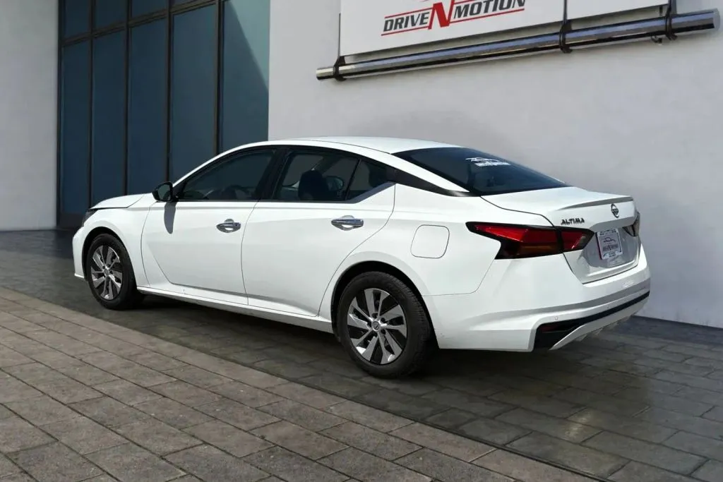 More photos of 2024 Nissan Altima 2.5 S Sedan 4D at Drive N-Motion Thornton, CO