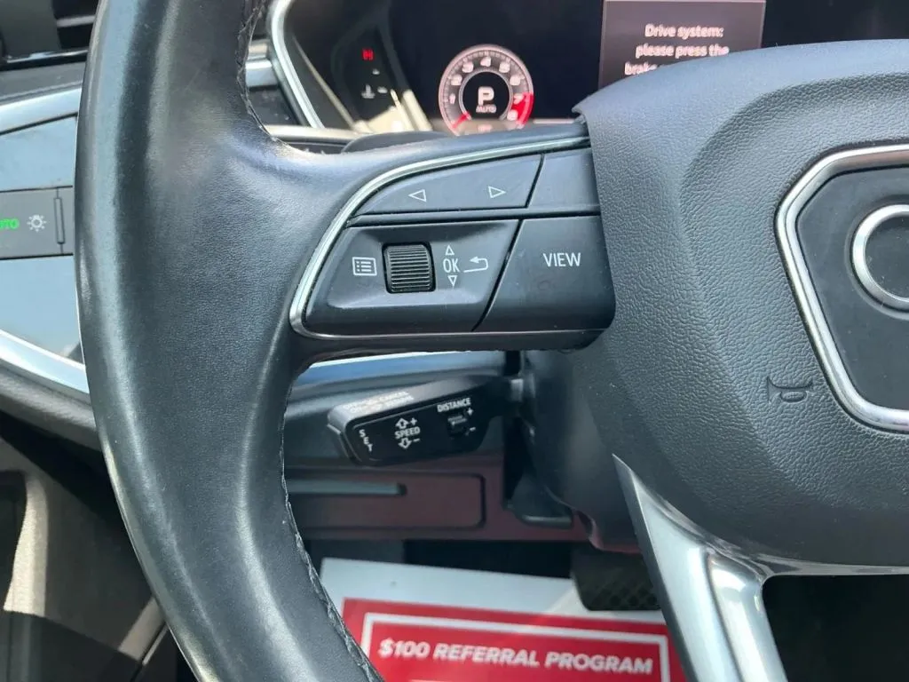 Audi Q3 photo 27