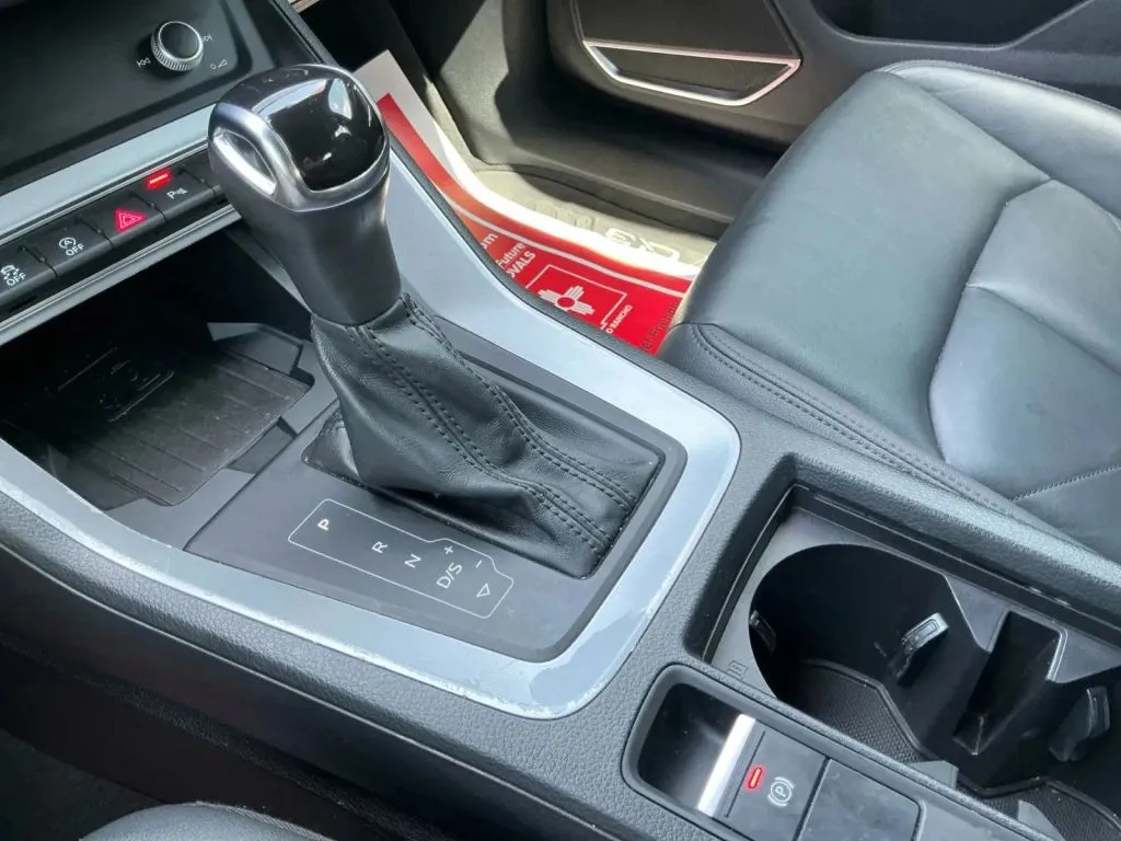 Audi Q3 photo 34