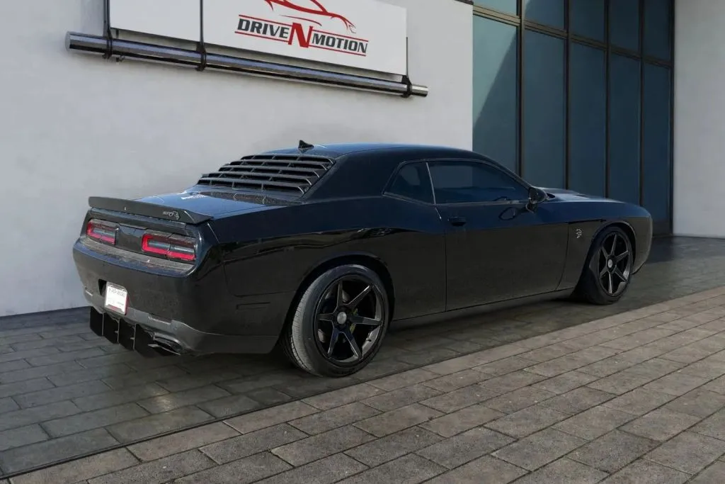 More photos of 2017 Dodge Challenger SRT Hellcat Coupe 2D at Drive N-Motion Thornton, CO