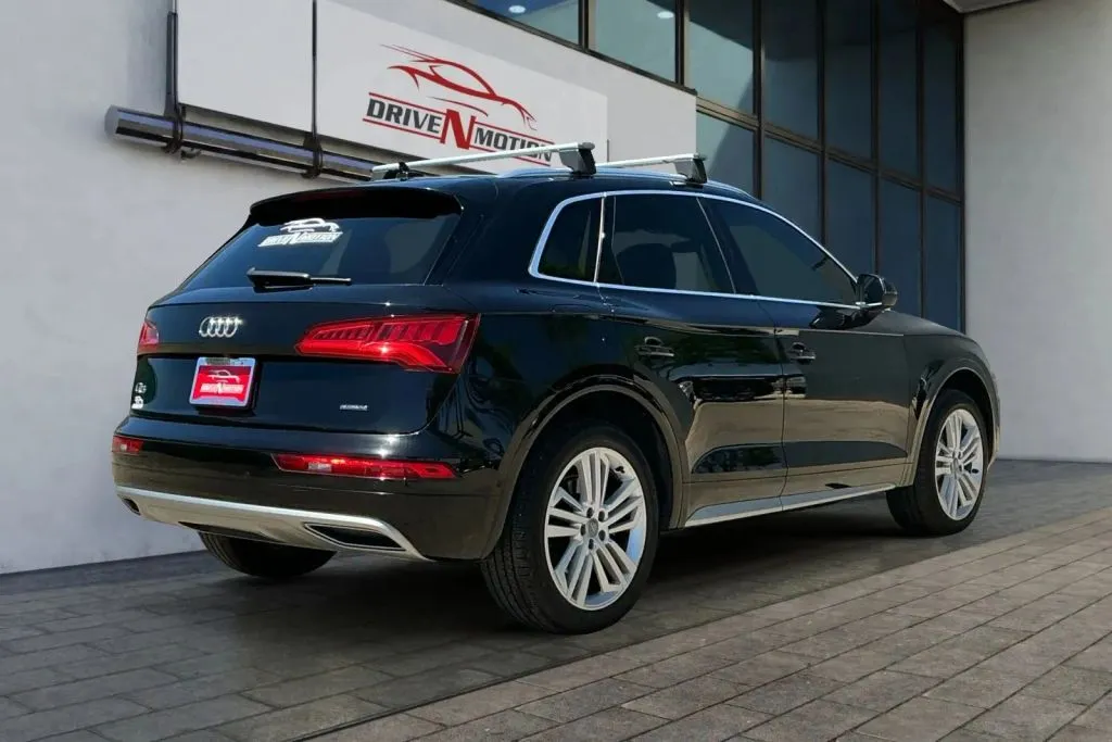 More photos of 2019 Audi Q5 Prestige Sport Utility 4D at Drive N-Motion Thornton, CO
