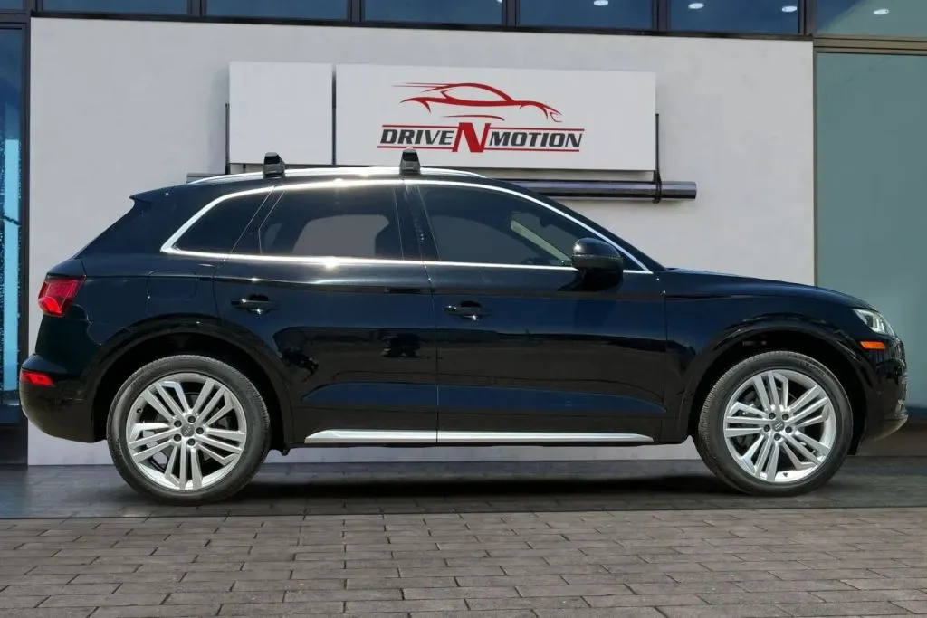 Another view of 2019 Audi Q5 Prestige Sport Utility 4D for sale in Thornton, CO at Drive N-Motion Thornton