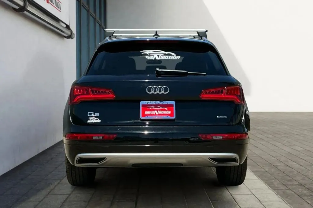 More photos of 2019 Audi Q5 Prestige Sport Utility 4D at Drive N-Motion Thornton, CO
