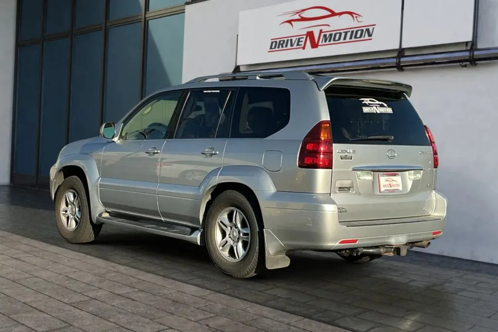 More photos of 2006 Lexus GX 470 Sport Utility 4D at Drive N-Motion Thornton, CO