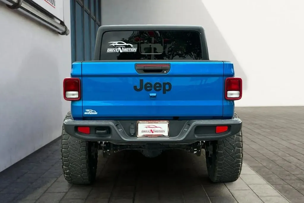 More photos of 2021 Jeep Gladiator Willys Pickup 4D 5 ft at Drive N-Motion Thornton, CO
